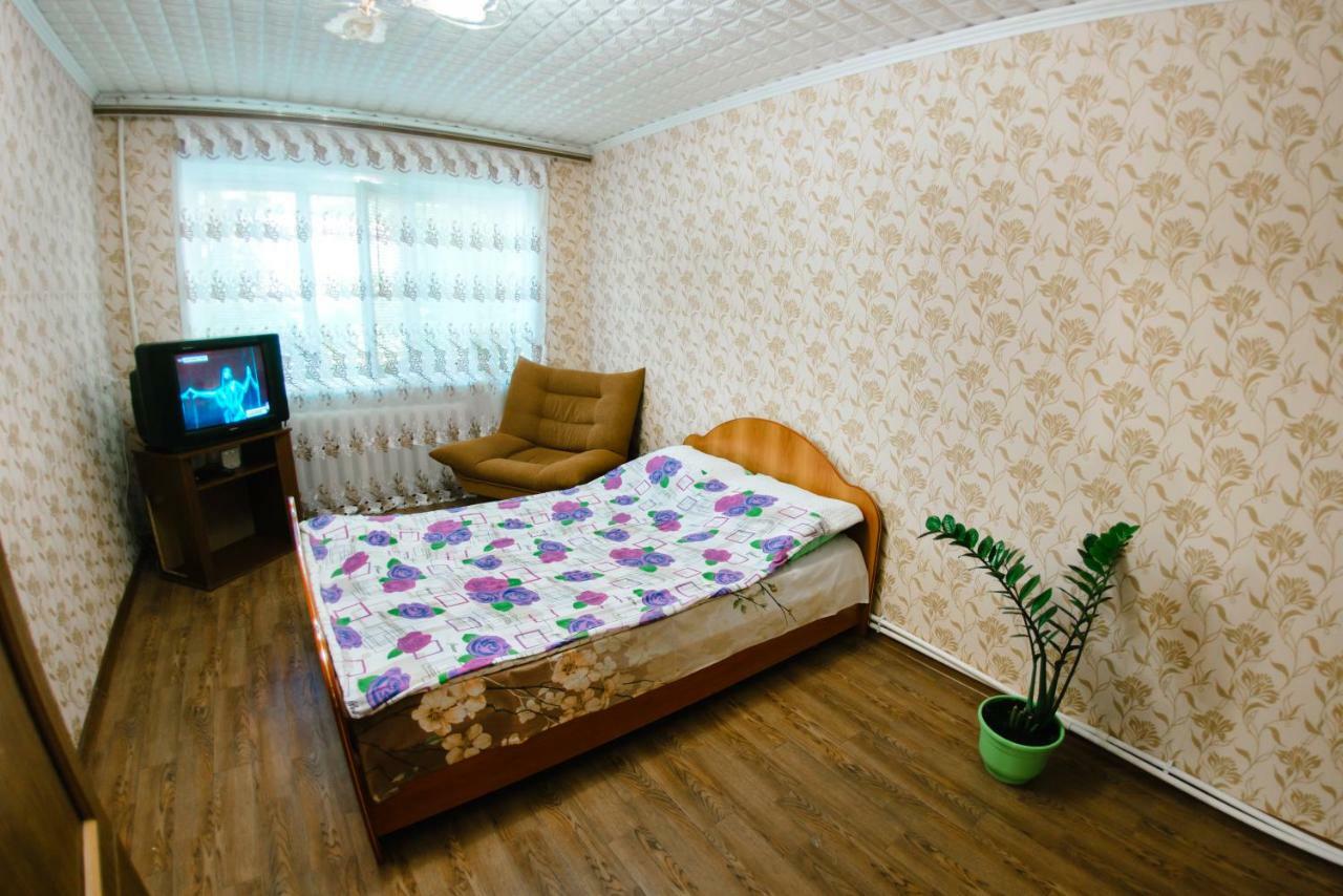 Квартира На Московской 53 Apartamento Buguruslan Exterior foto